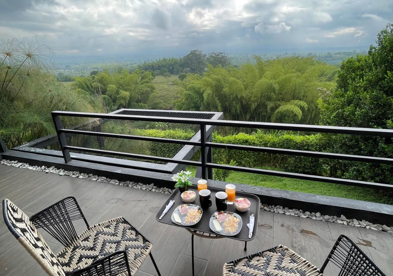 Panorama Pueblo Tapao * Armenia (Quindio)